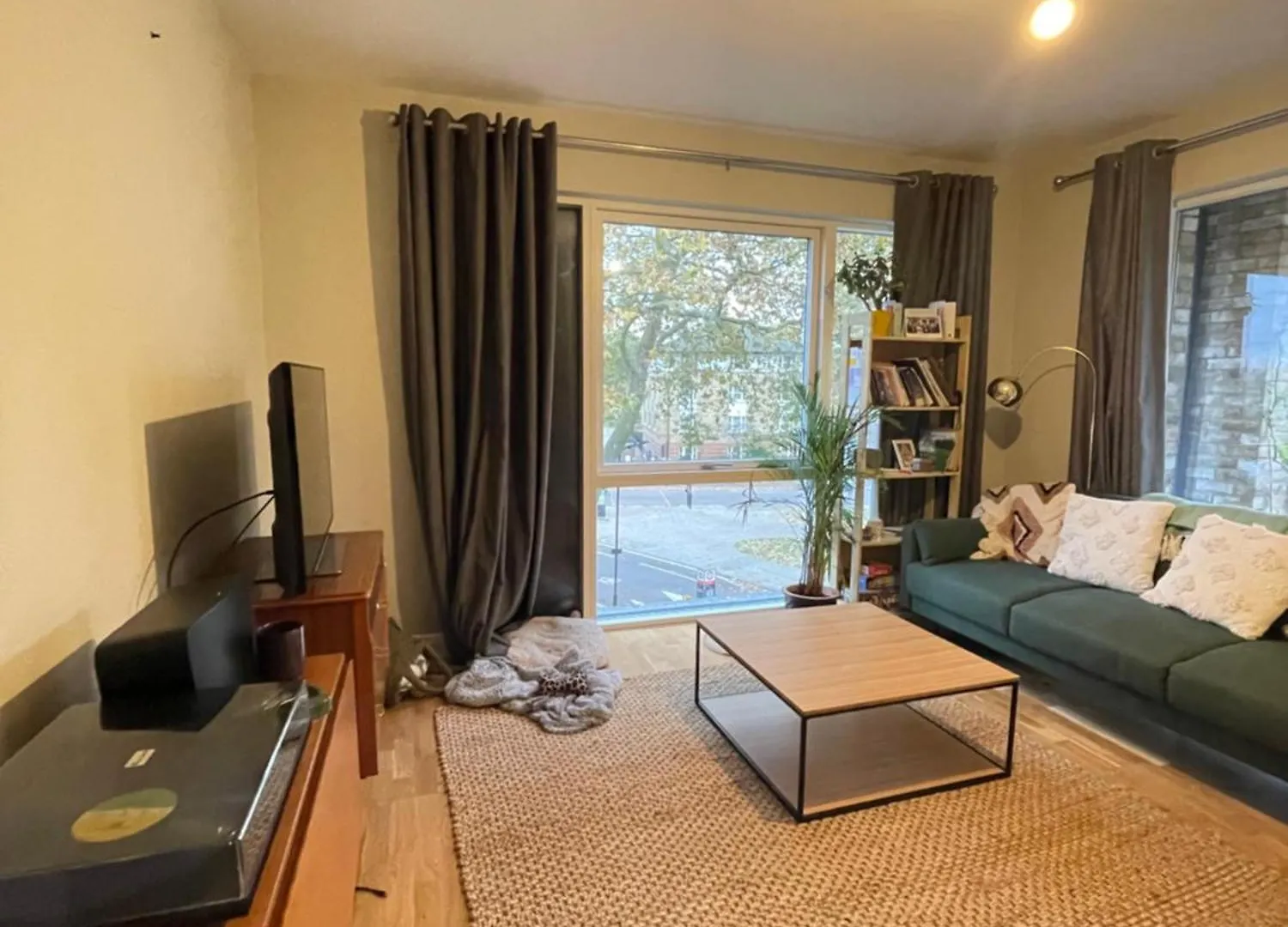 Central & Modern 1Bd Flat With Balcony Hackney! London 0*,