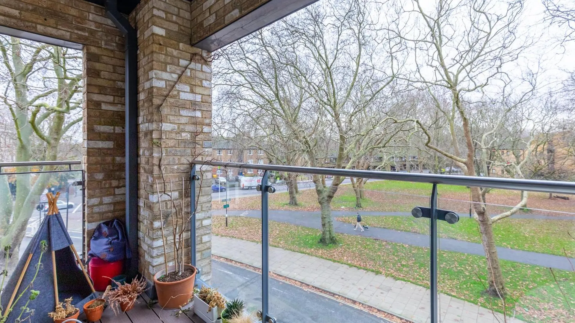 Apartment Central & Modern 1Bd Flat With Balcony Hackney! London
